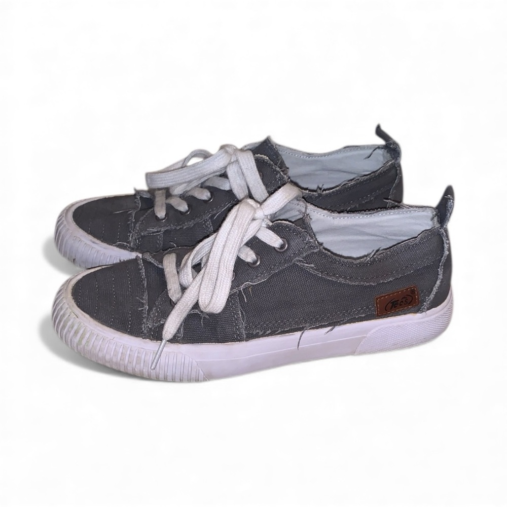 Tecs Women Canvas Sneaker Slip On Gray Size 8